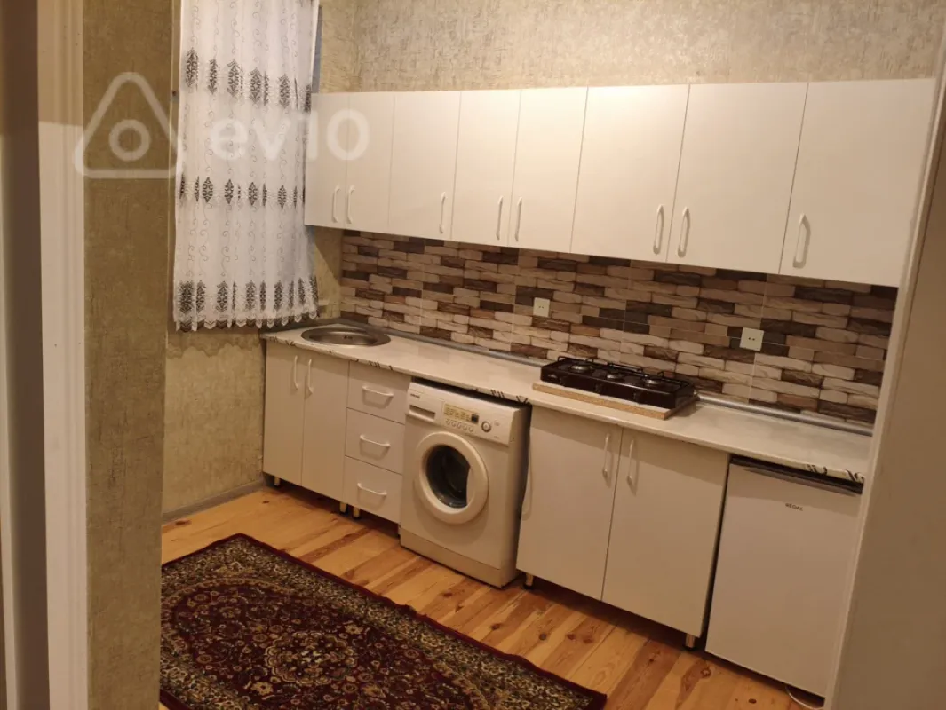 Kirayə verilir 2 otaqlı həyət evi 50 m²