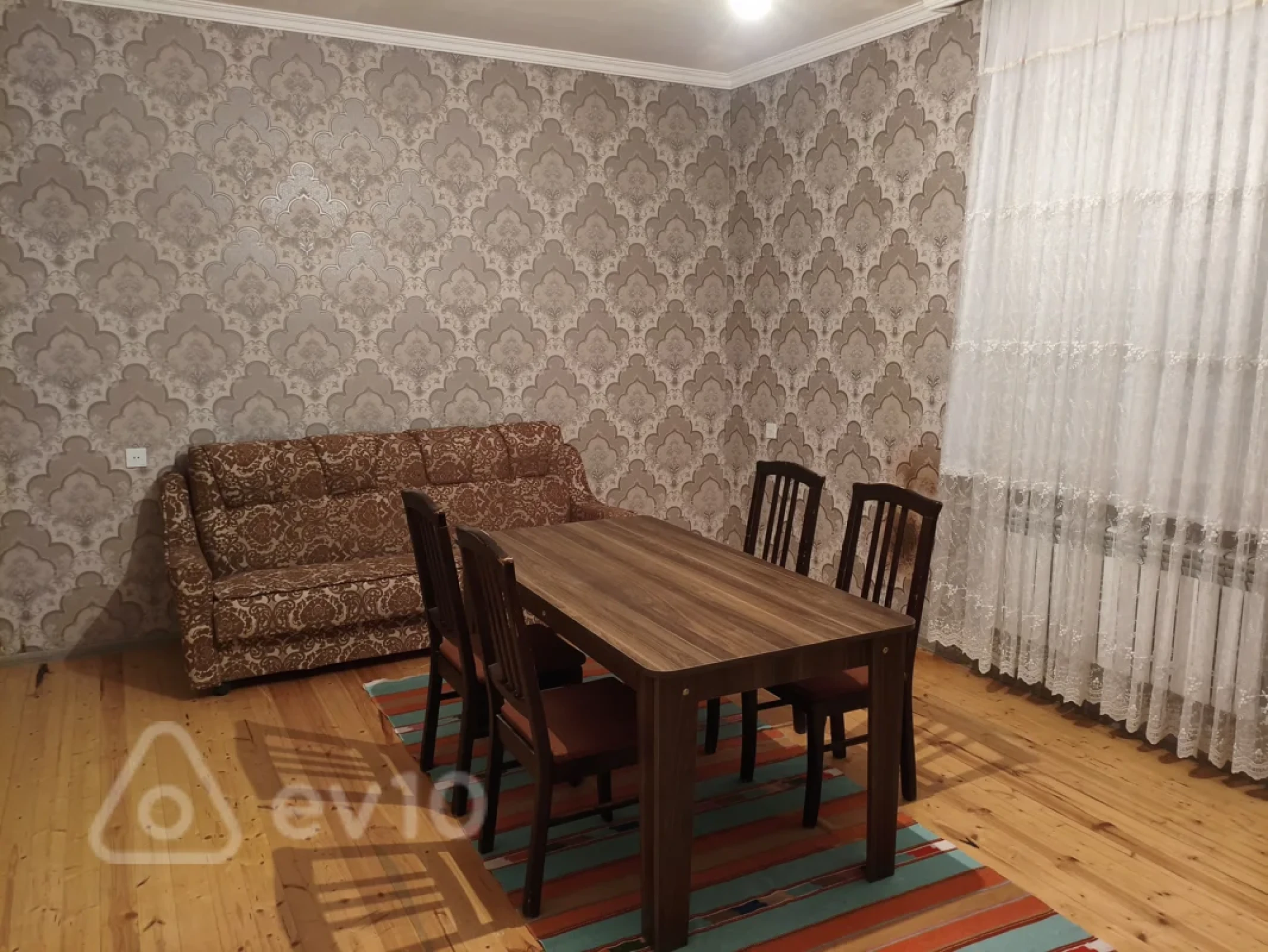 Kirayə verilir 2 otaqlı həyət evi 50 m²