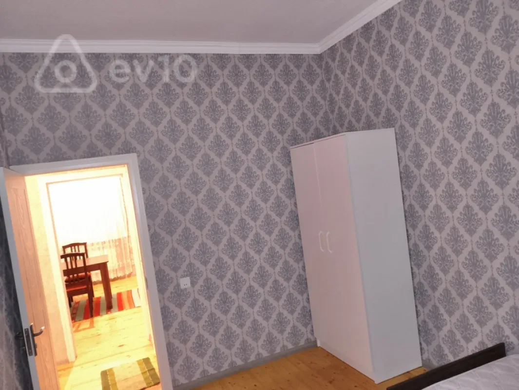 Kirayə verilir 2 otaqlı həyət evi 50 m²