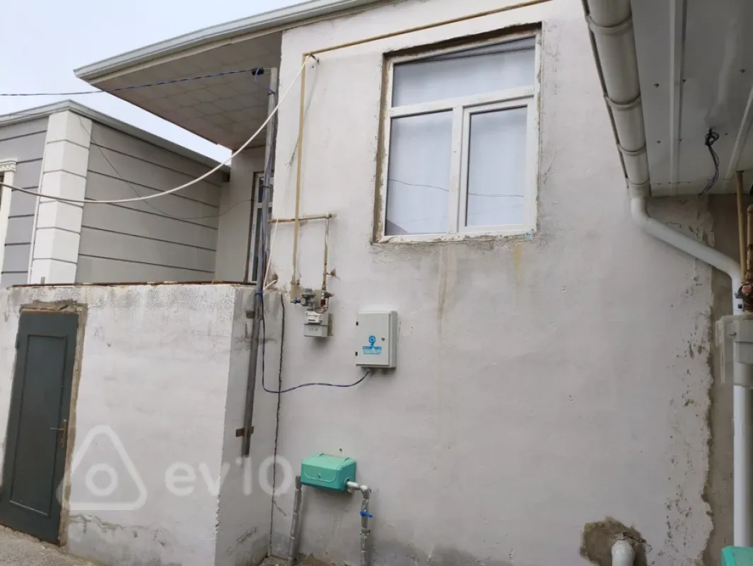 Kirayə verilir 2 otaqlı həyət evi 50 m²