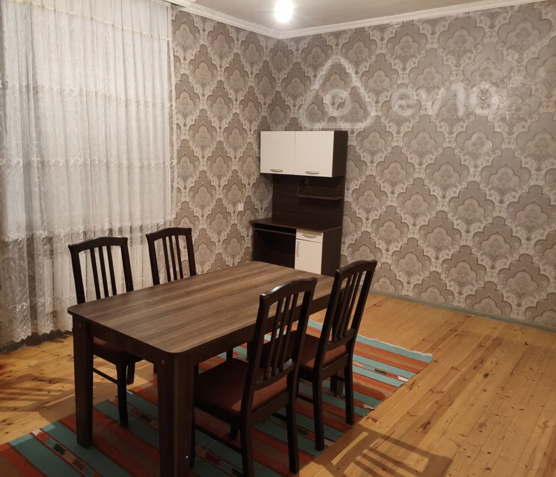 Kirayə verilir 2 otaqlı həyət evi 50 m²