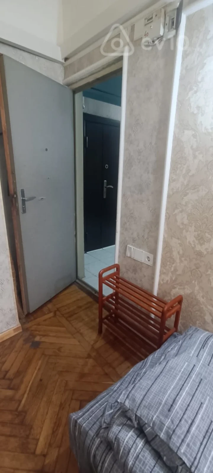 Kirayə verilir 1 otaqlı köhnə tikili 12 m²