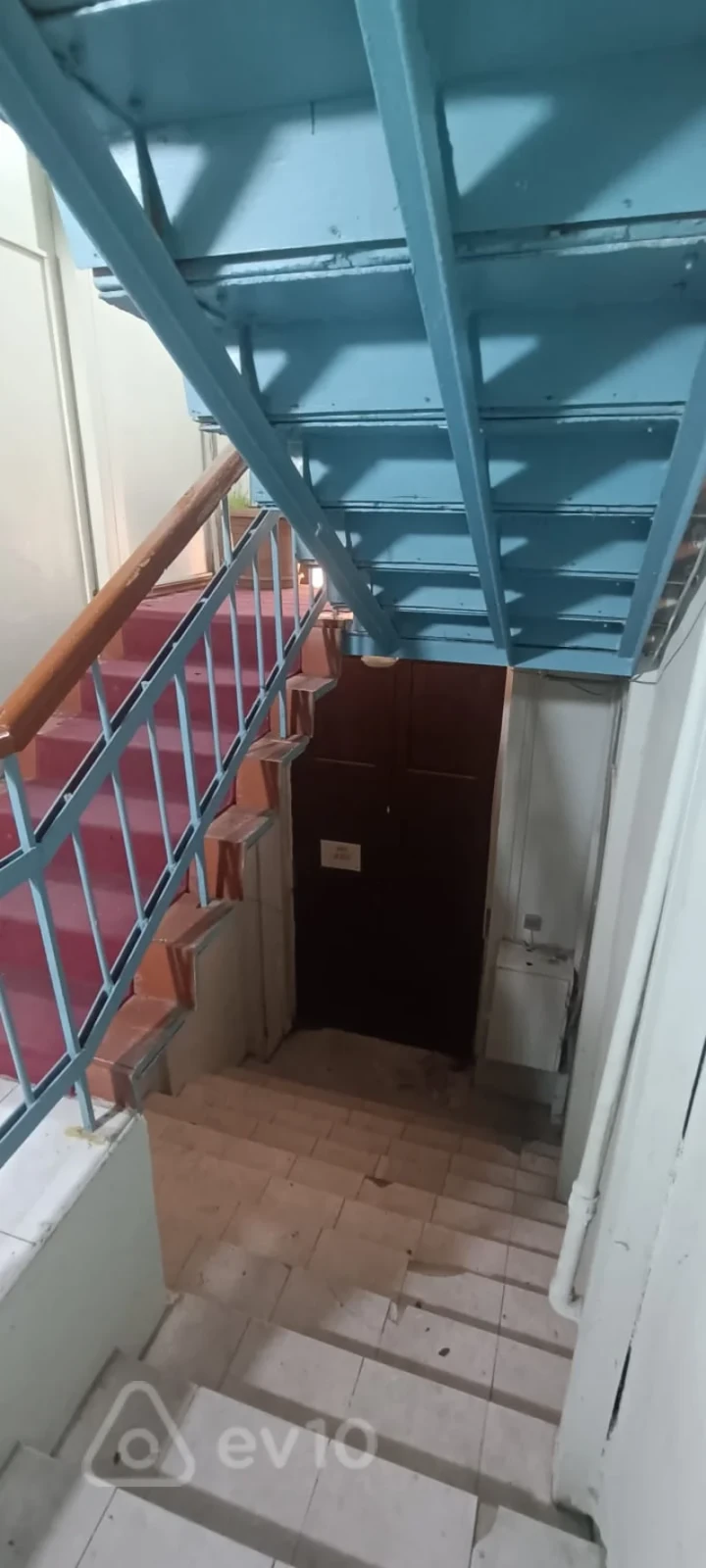 Kirayə verilir 1 otaqlı köhnə tikili 12 m²