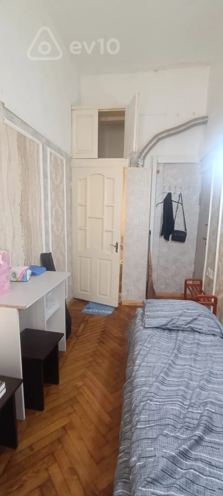 Kirayə verilir 1 otaqlı köhnə tikili 12 m²