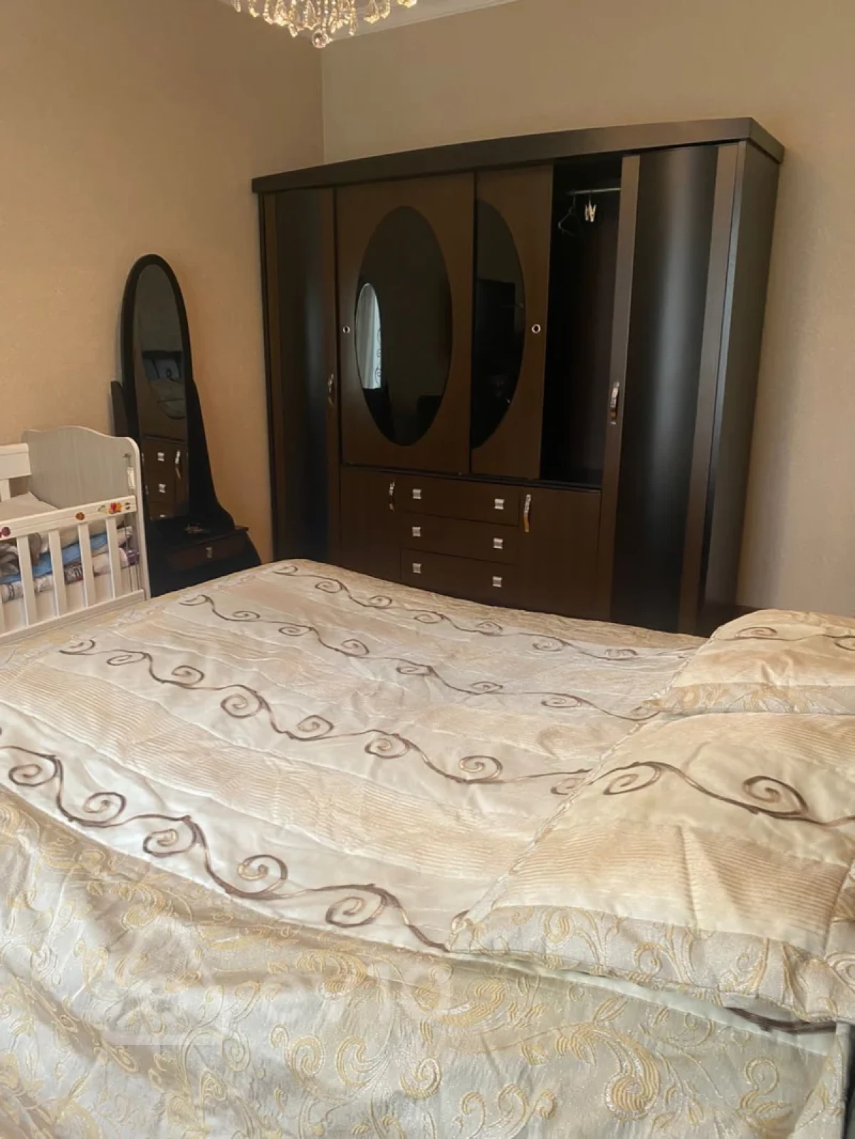 Kirayə verilir 3 otaqlı həyət evi 205 m²