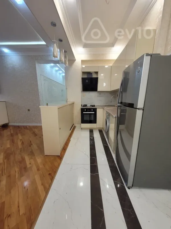 Kirayə verilir 3 otaqlı yeni tikili 90 m²