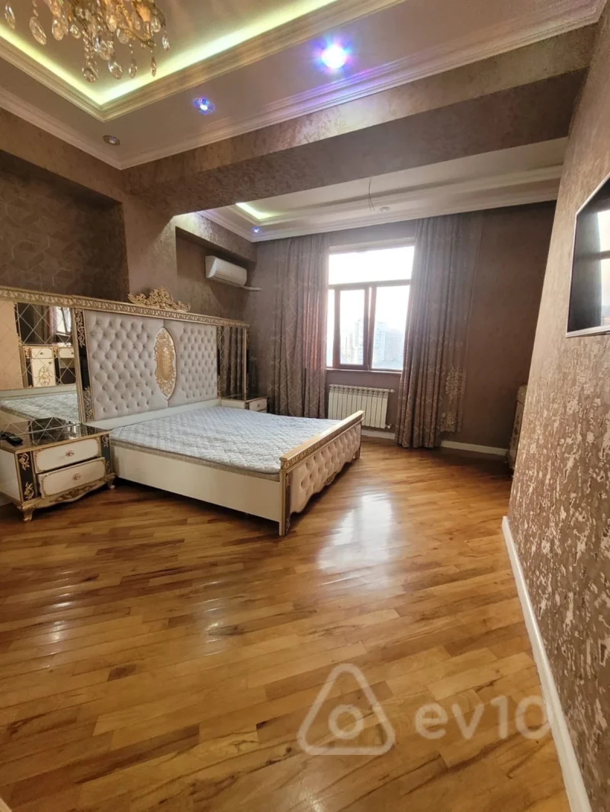 Kirayə verilir 3 otaqlı yeni tikili 90 m²