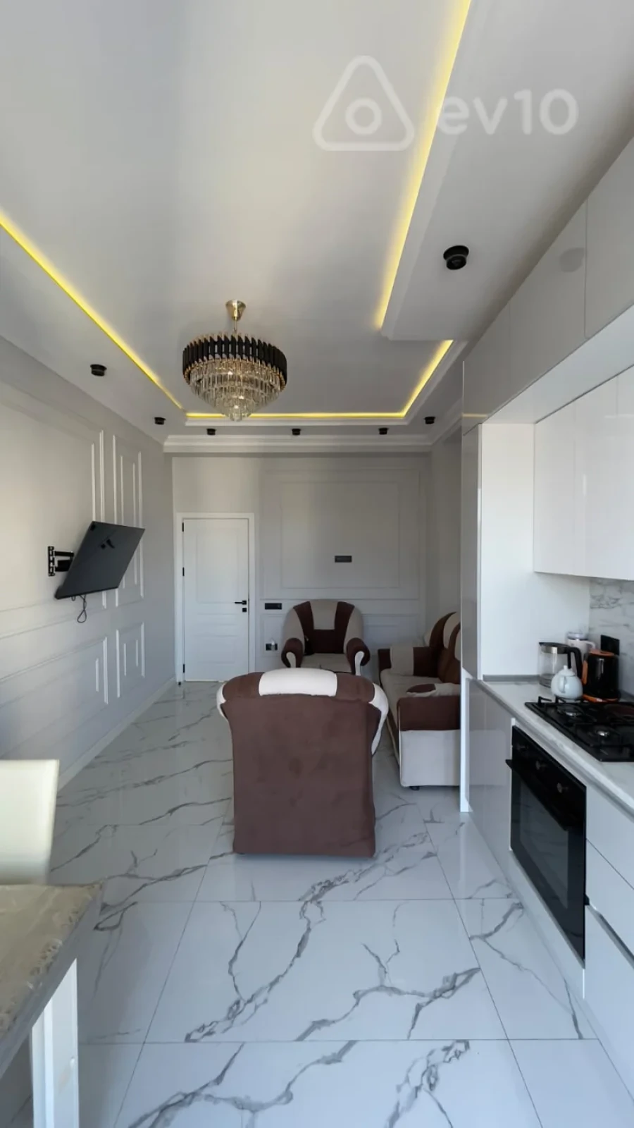 Kirayə verilir 3 otaqlı yeni tikili 75 m²