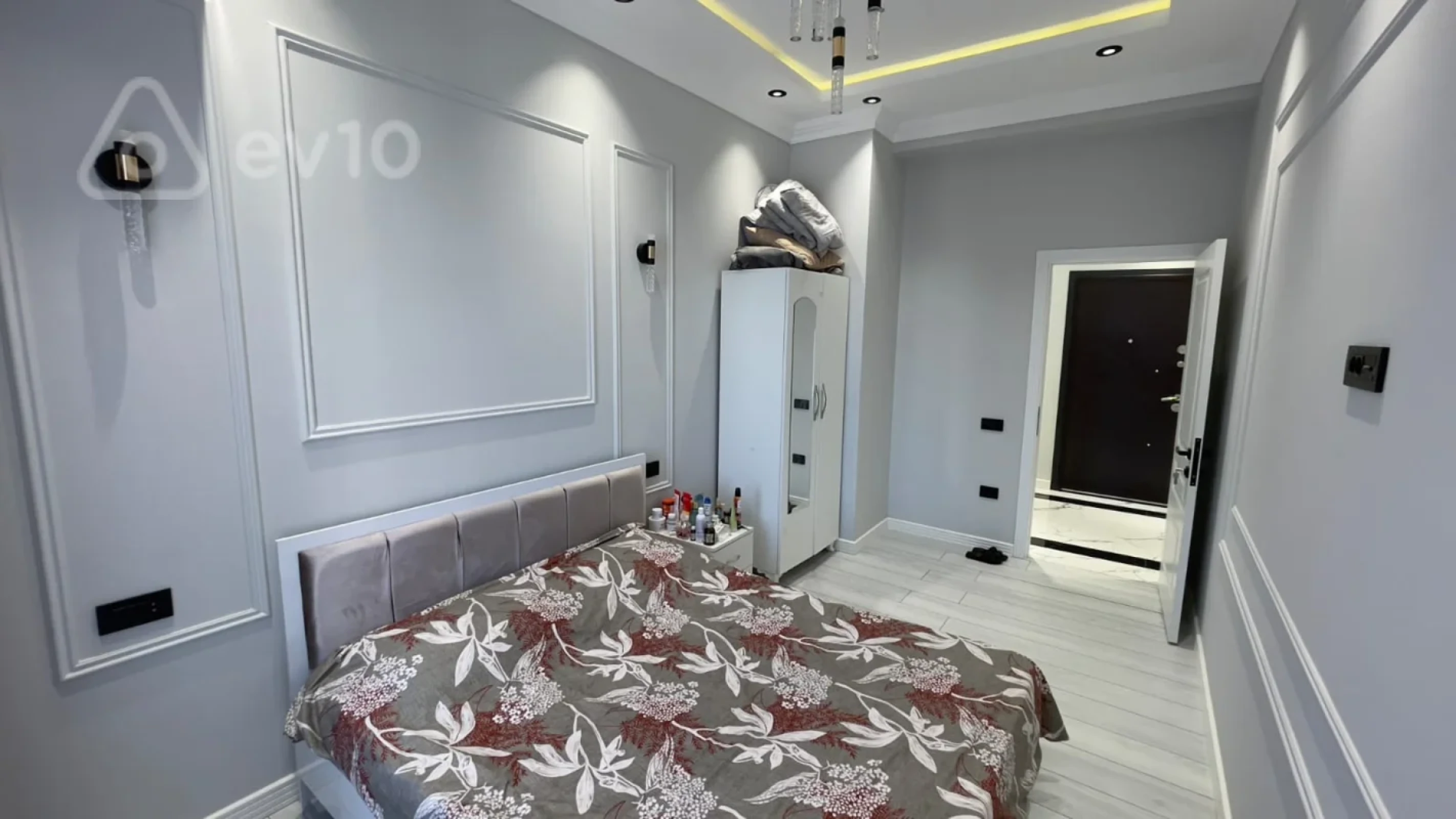Kirayə verilir 3 otaqlı yeni tikili 75 m²