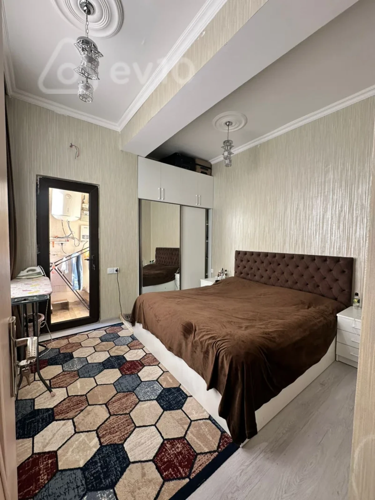 Kirayə verilir 2 otaqlı yeni tikili 56 m²