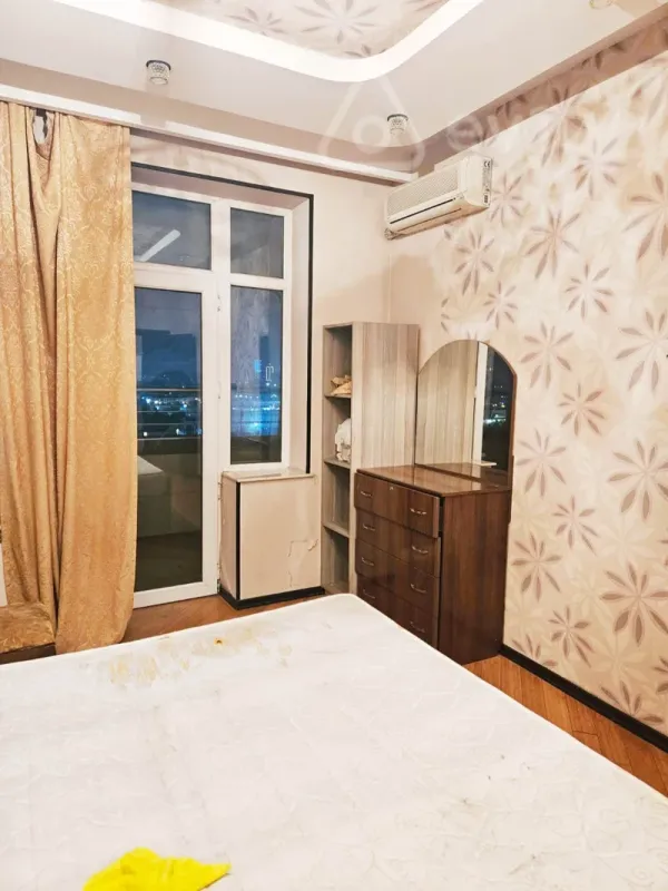 Kirayə verilir 3 otaqlı yeni tikili 95 m²