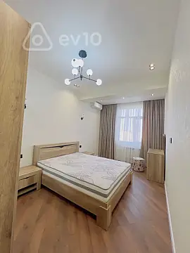 Kirayə verilir 3 otaqlı yeni tikili 100 m²