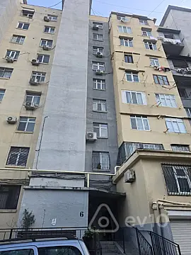 Satılır 3 otaqlı köhnə tikili 82 m²