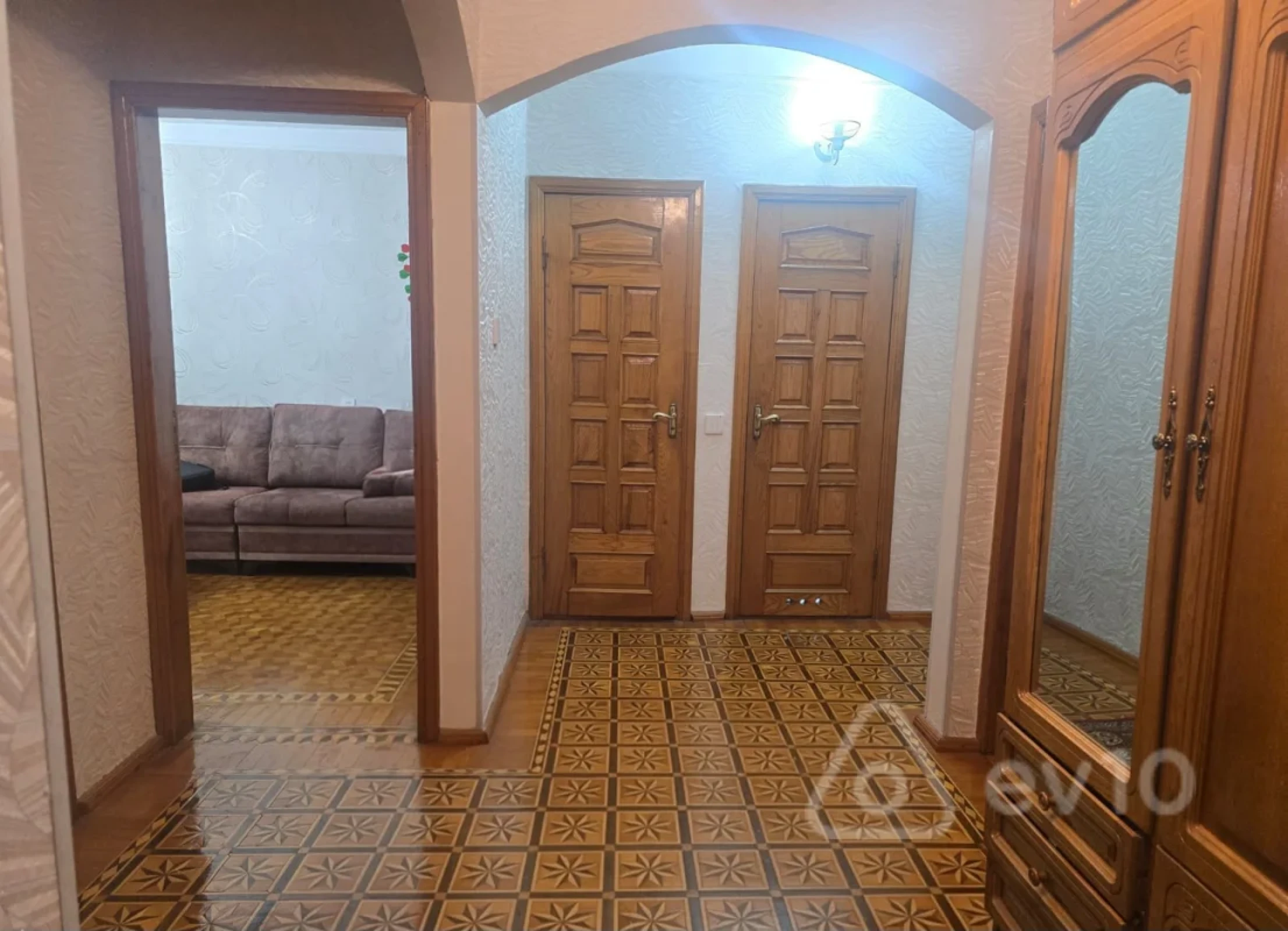 Satılır 3 otaqlı köhnə tikili 82 m²