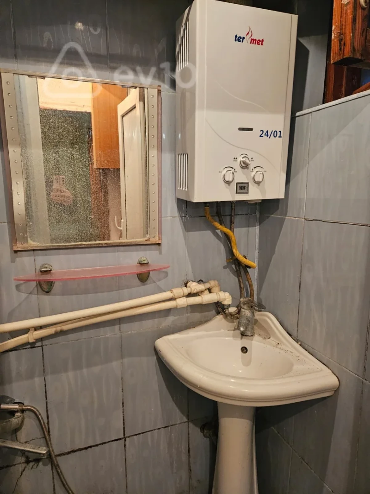 Kirayə verilir 1 otaqlı həyət evi 50 m²