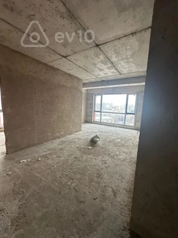 Satılır 3 otaqlı yeni tikili 140 m²