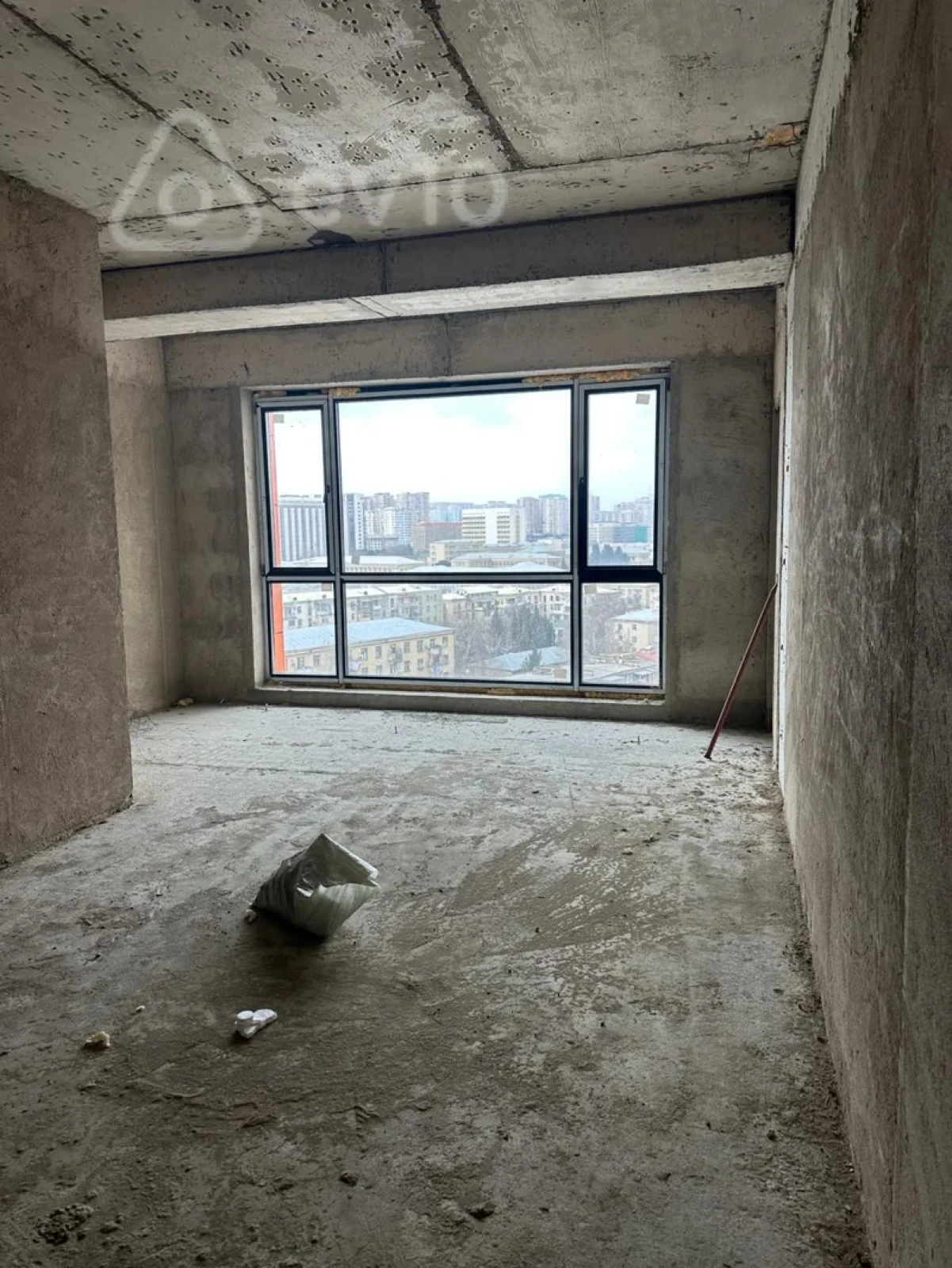 Satılır 3 otaqlı yeni tikili 140 m²
