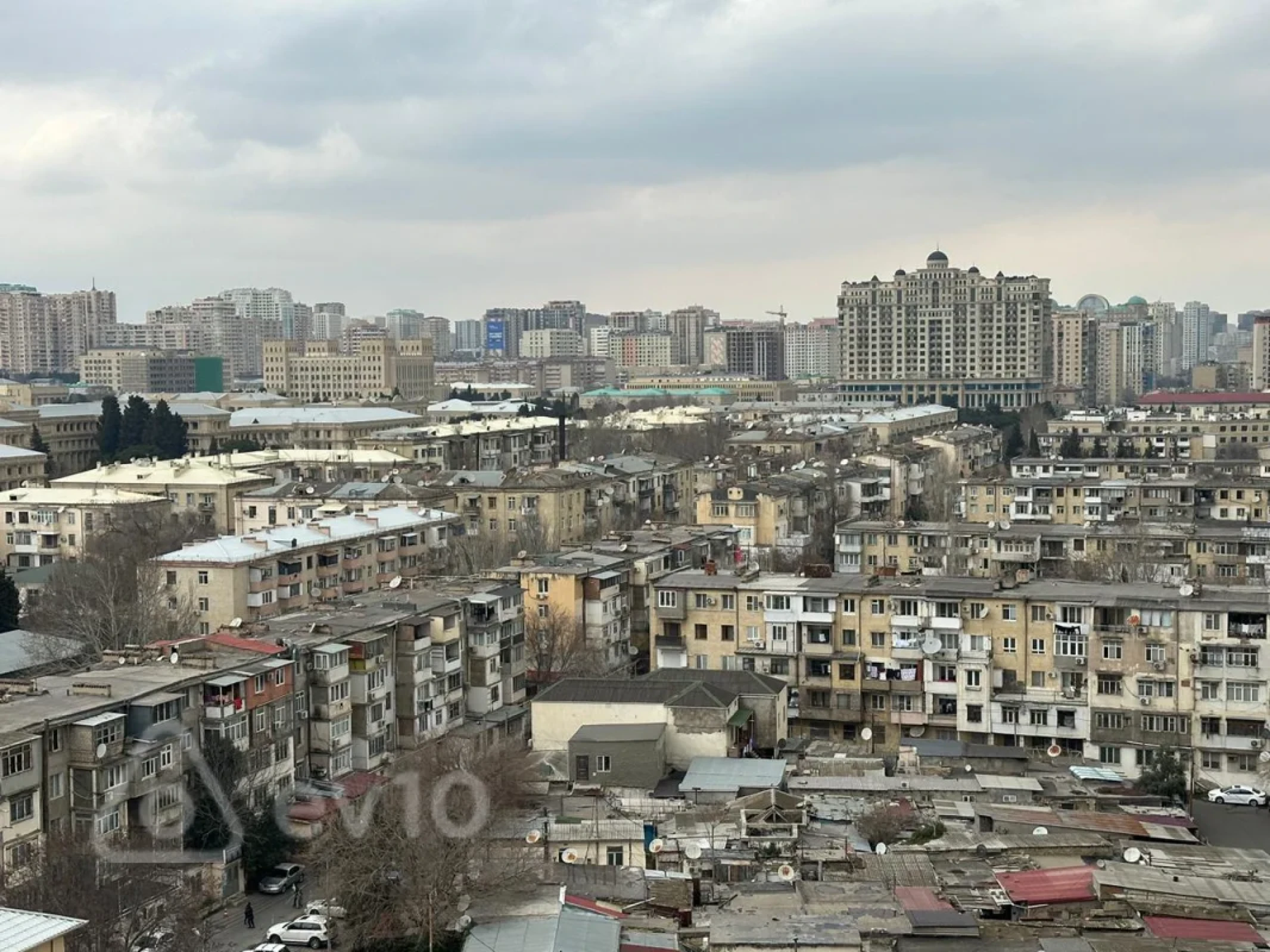 Satılır 3 otaqlı yeni tikili 140 m²