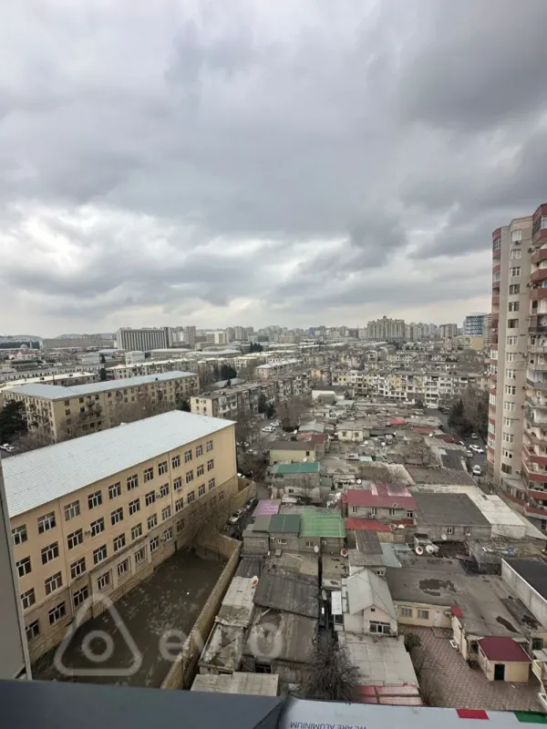 Satılır 3 otaqlı yeni tikili 140 m²
