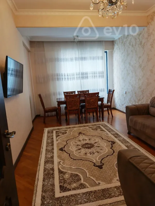 Kirayə verilir 3 otaqlı yeni tikili 95 m²