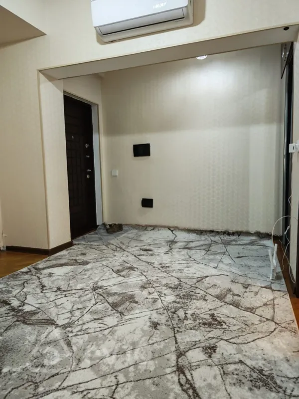 Kirayə verilir 3 otaqlı yeni tikili 95 m²