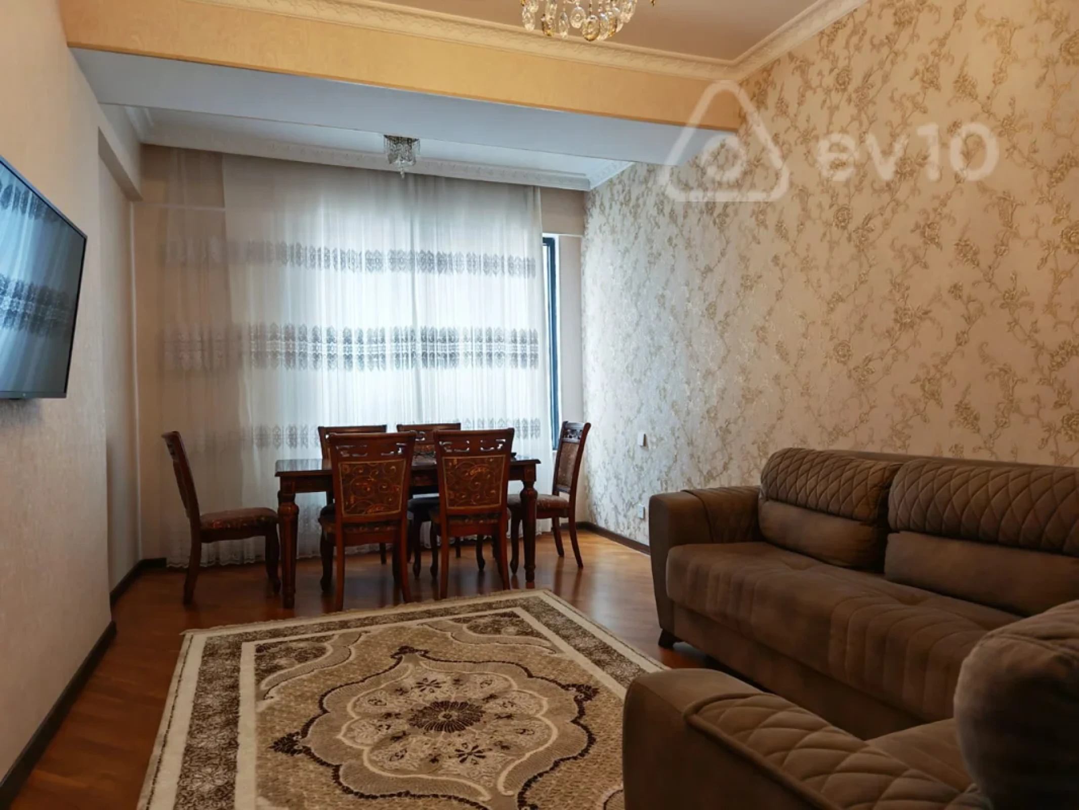 Kirayə verilir 3 otaqlı yeni tikili 95 m²