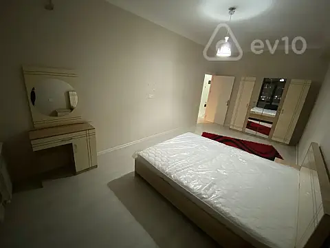 Kirayə verilir 2 otaqlı yeni tikili 65 m²