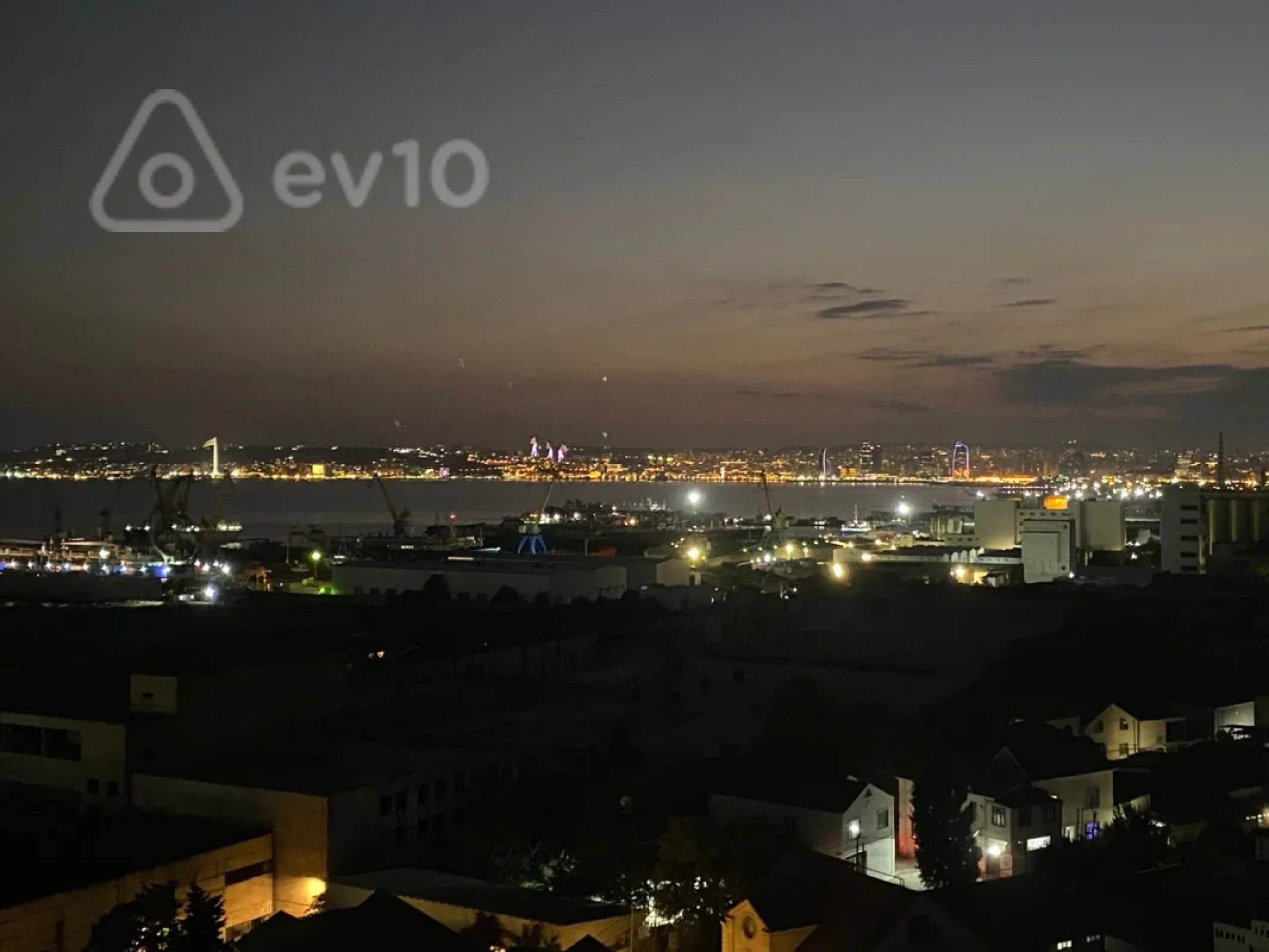 Kirayə verilir 2 otaqlı yeni tikili 65 m²