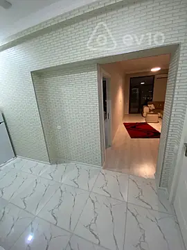 Kirayə verilir 2 otaqlı yeni tikili 65 m²