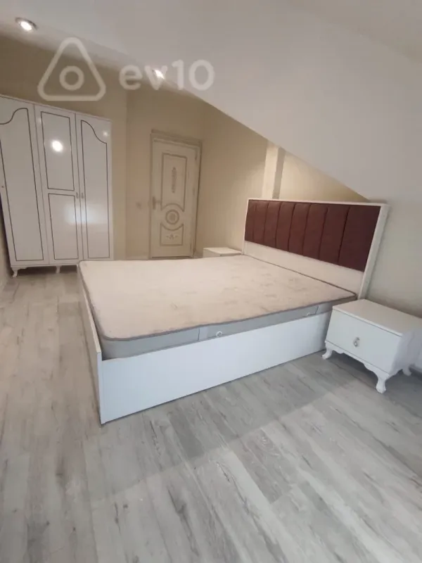 Kirayə verilir 2 otaqlı yeni tikili 50 m²