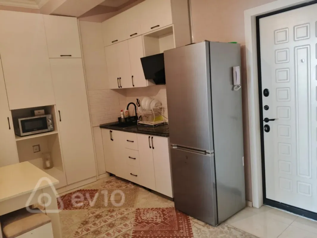 Kirayə verilir 2 otaqlı yeni tikili 60 m²
