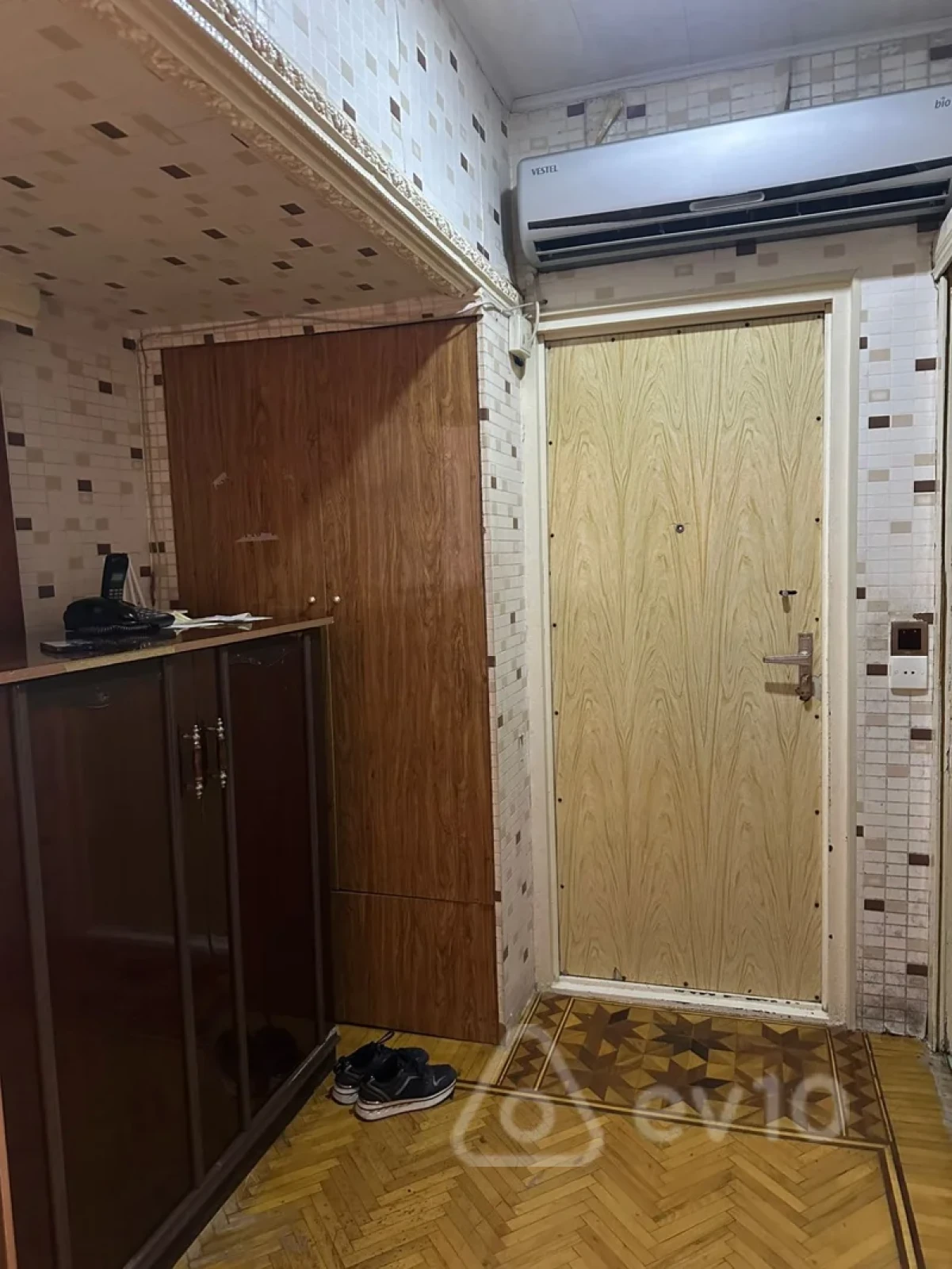 Kirayə verilir 3 otaqlı köhnə tikili 70 m²