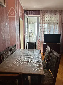 Kirayə verilir 3 otaqlı köhnə tikili 70 m²