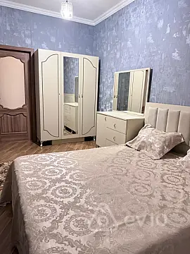 Kirayə verilir 2 otaqlı yeni tikili 70 m²