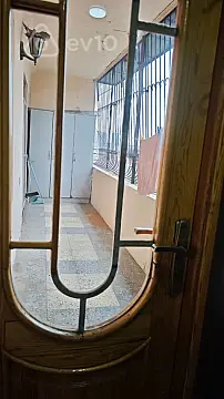 Kirayə verilir 2 otaqlı köhnə tikili 65 m²