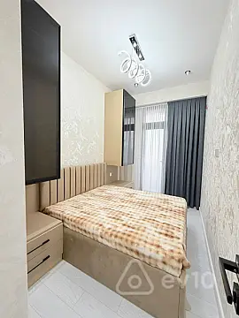 Kirayə verilir 2 otaqlı yeni tikili 50 m²
