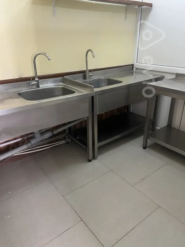 Satılır mənzil 146 m²