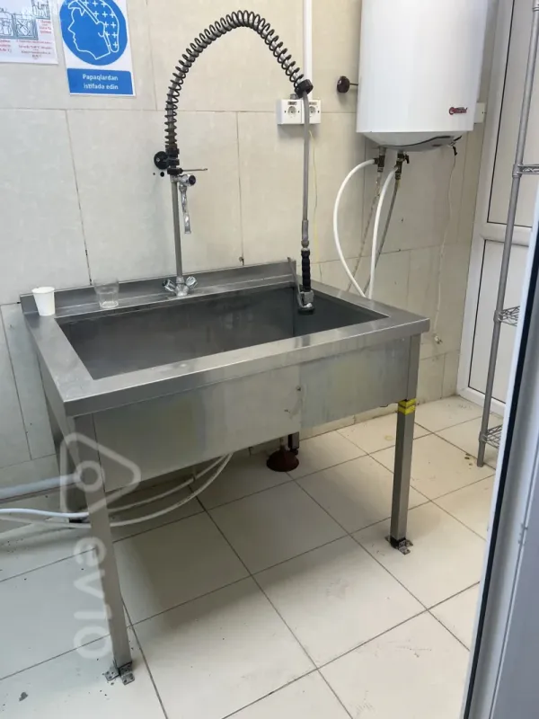 Satılır mənzil 146 m²