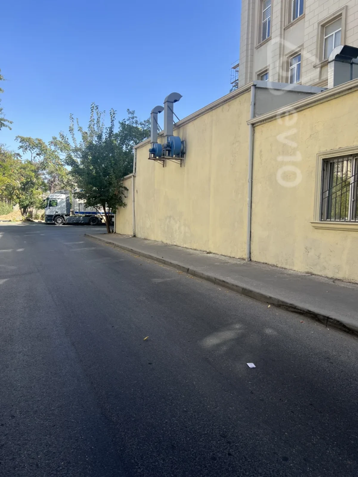 Satılır mənzil 146 m²