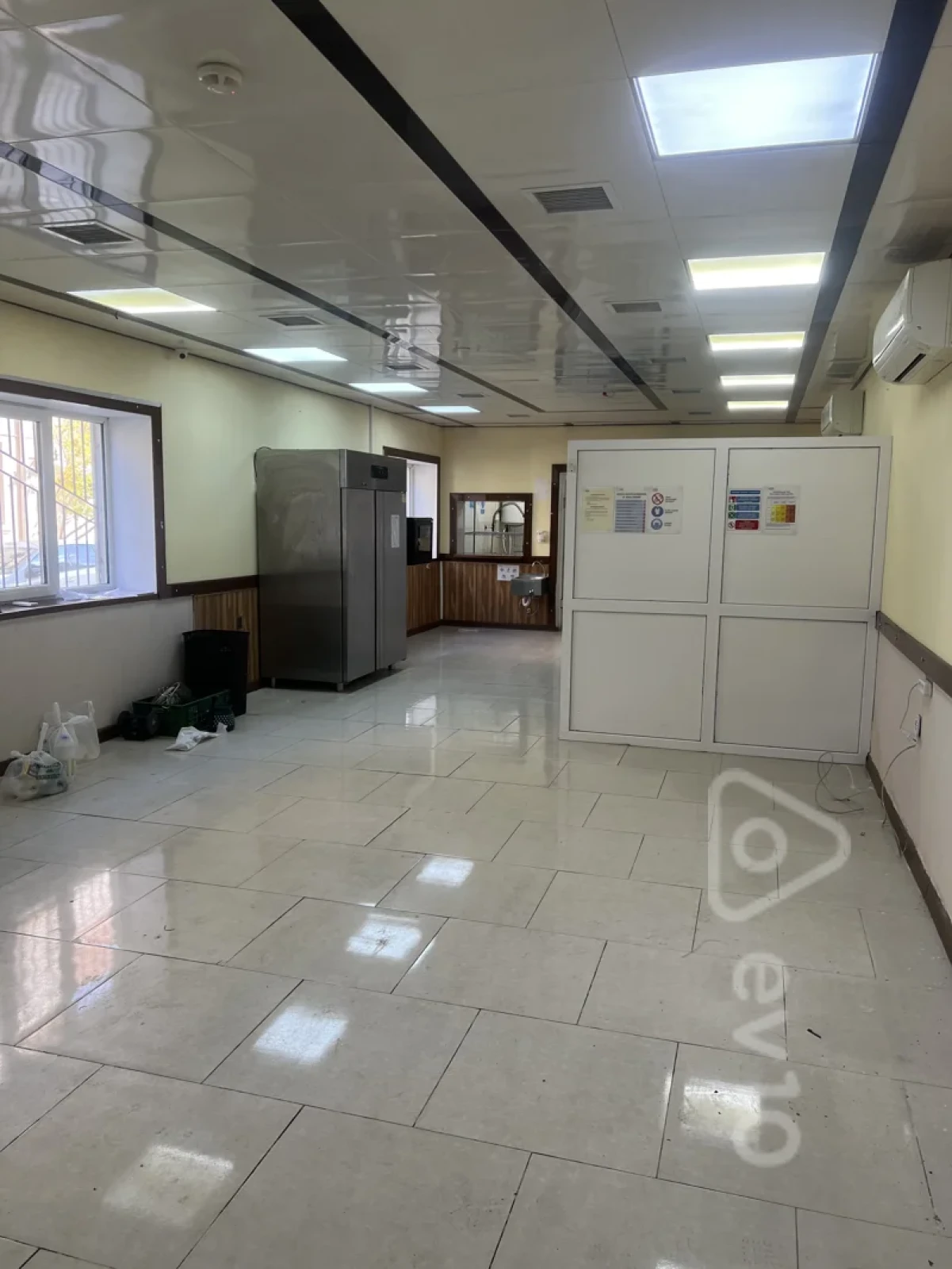 Satılır mənzil 146 m²