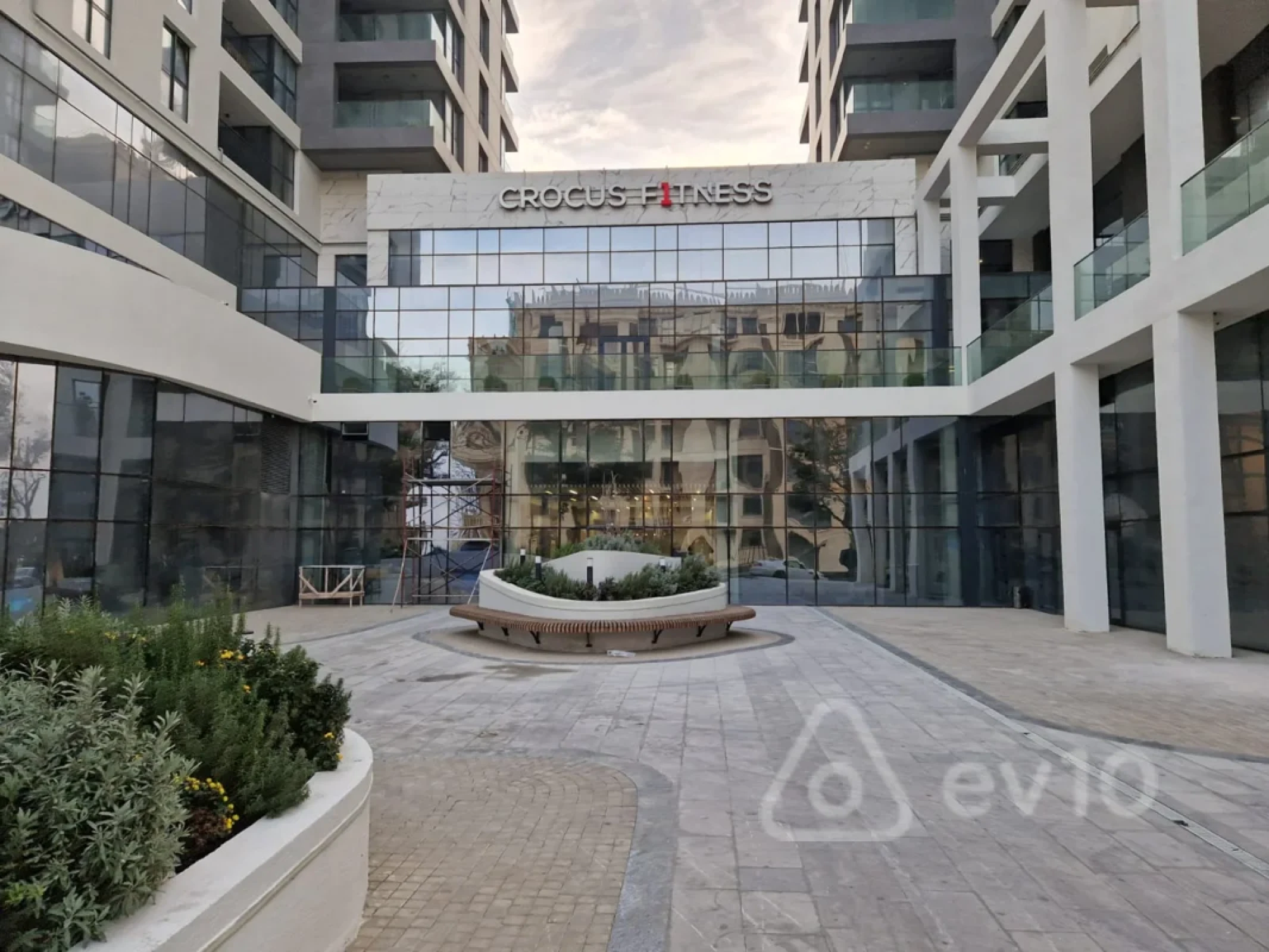 Kirayə verilir 2 otaqlı yeni tikili 90 m²