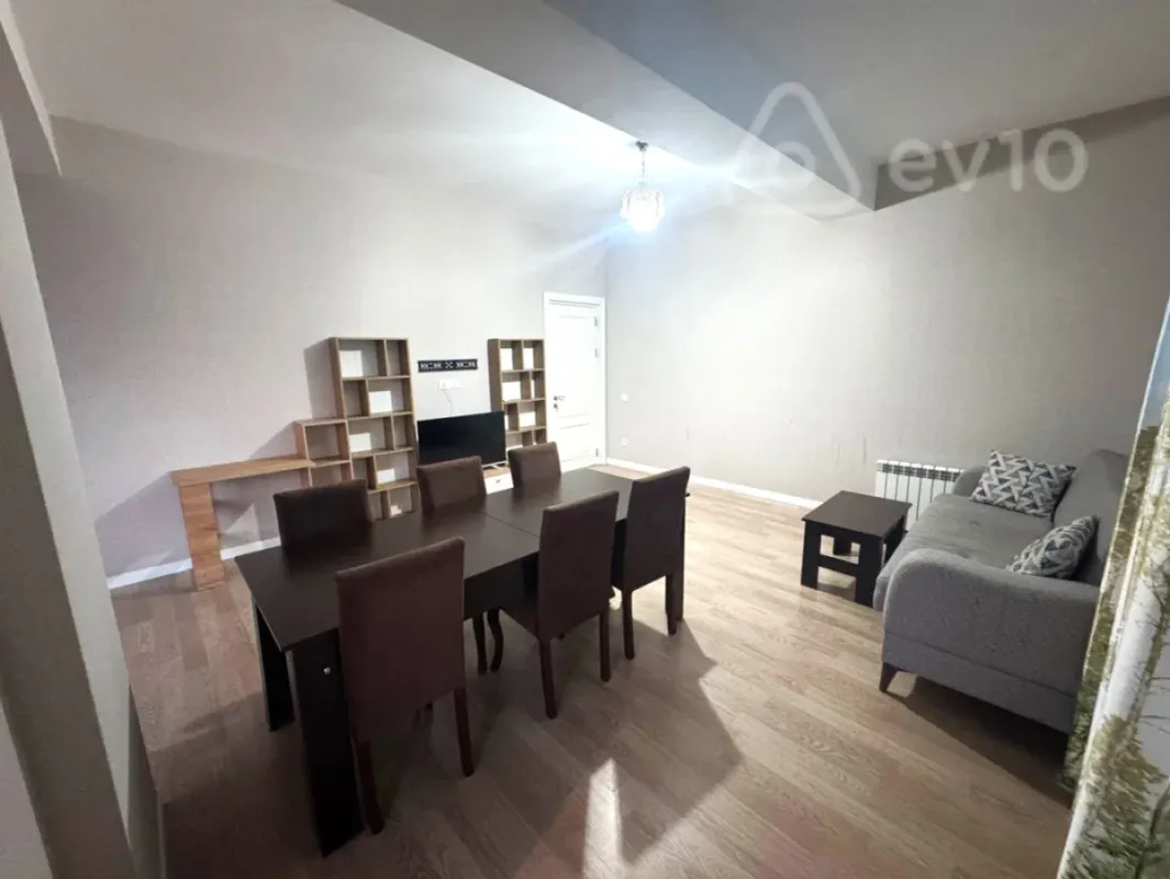 Kirayə verilir 2 otaqlı yeni tikili 90 m²
