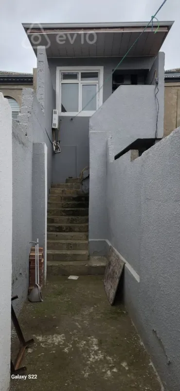 Kirayə verilir 2 otaqlı həyət evi 50 m²