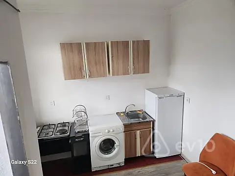 Kirayə verilir 2 otaqlı həyət evi 50 m²