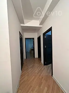 Kirayə verilir 2 otaqlı yeni tikili 70 m²