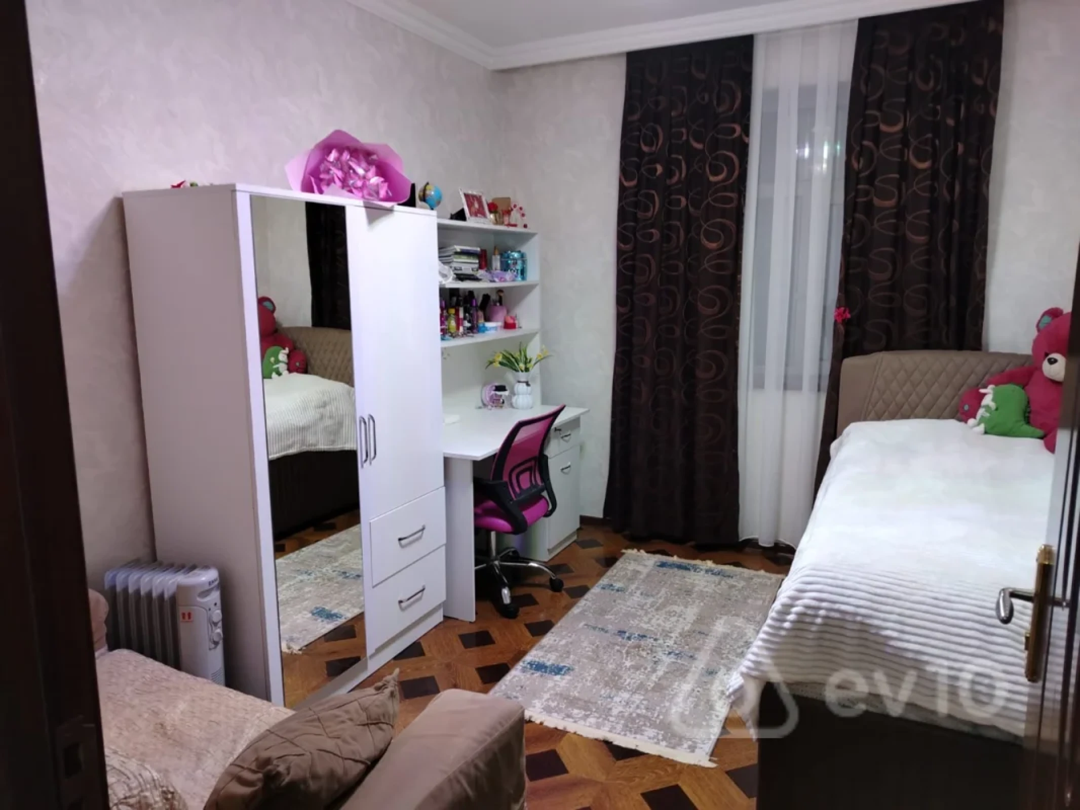 Satılır 5 otaqlı köhnə tikili 110 m²