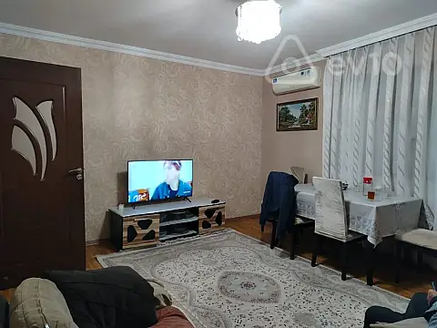 Satılır 5 otaqlı köhnə tikili 110 m² — Bakı, Qaradağ 5 otaq 110.00 m²