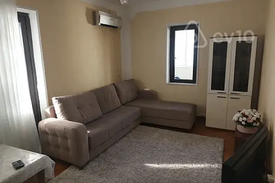 Satılır 2 otaqlı yeni tikili 60 m²