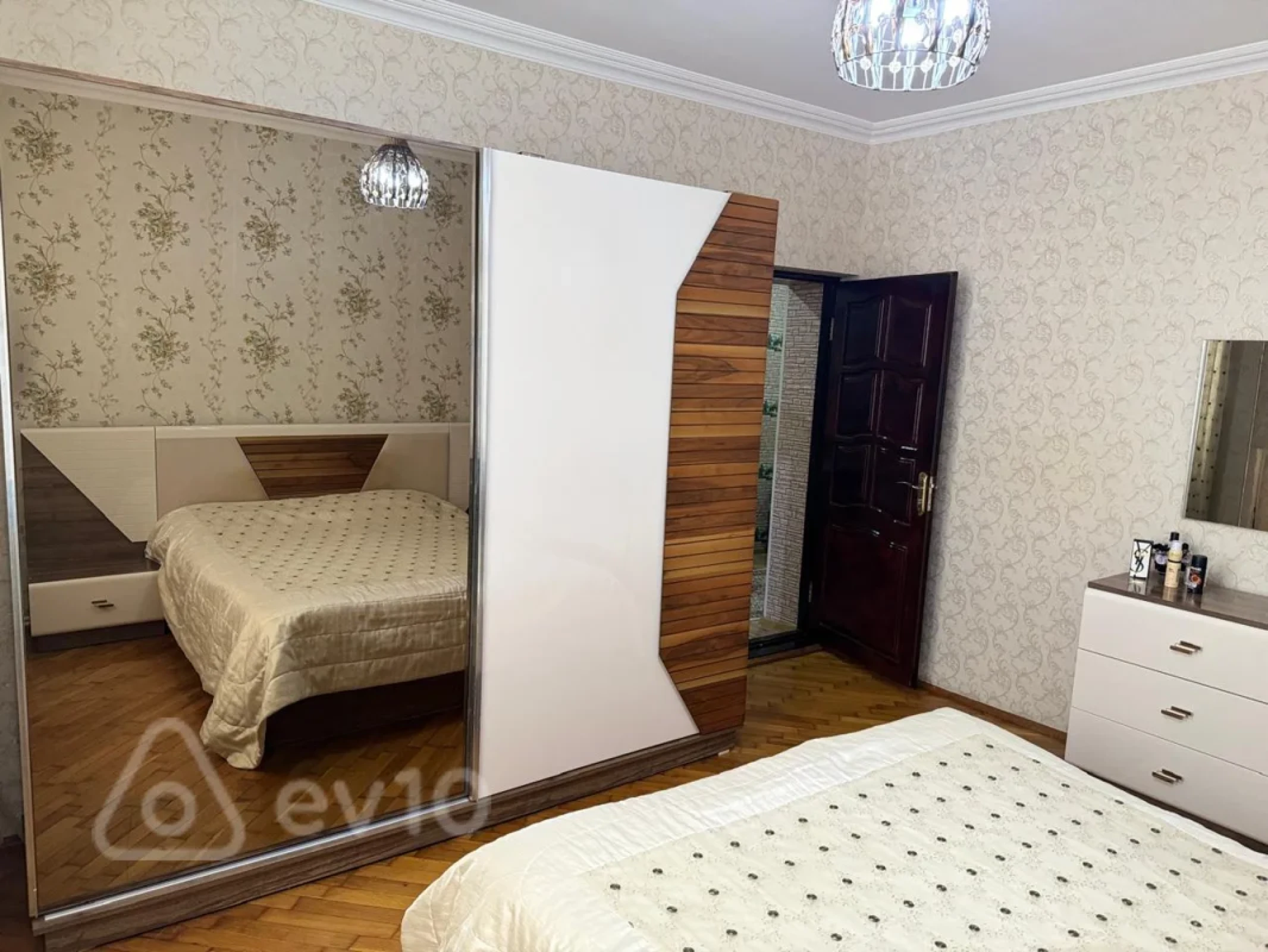 Satılır 3 otaqlı həyət evi 110 m²