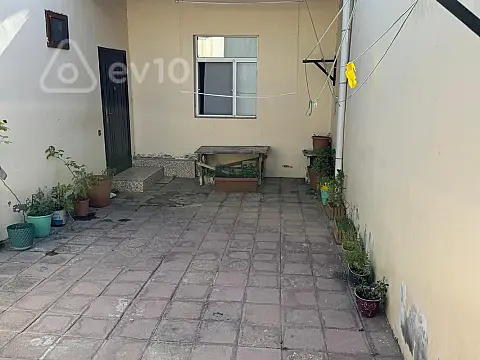 Satılır 3 otaqlı həyət evi 110 m²